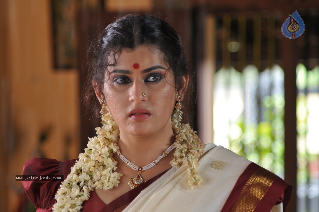 Archana Latest Gallery - 36 / 65 photos