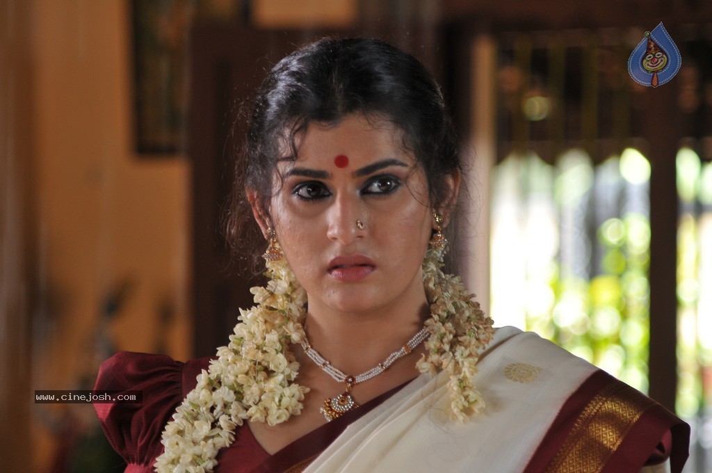 Archana Latest Gallery - 40 / 65 photos