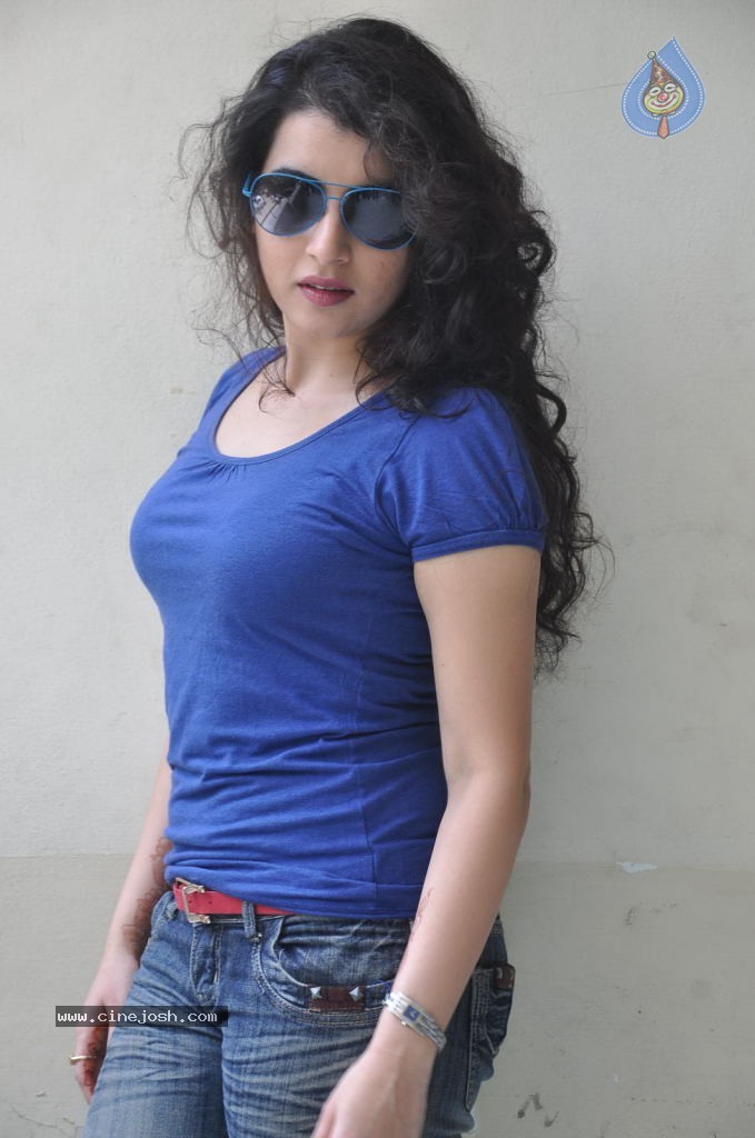 Archana Latest Images - 53 / 54 photos