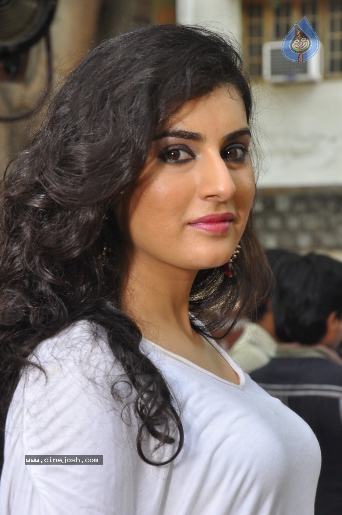 Archana Latest Photos - 52 / 94 photos