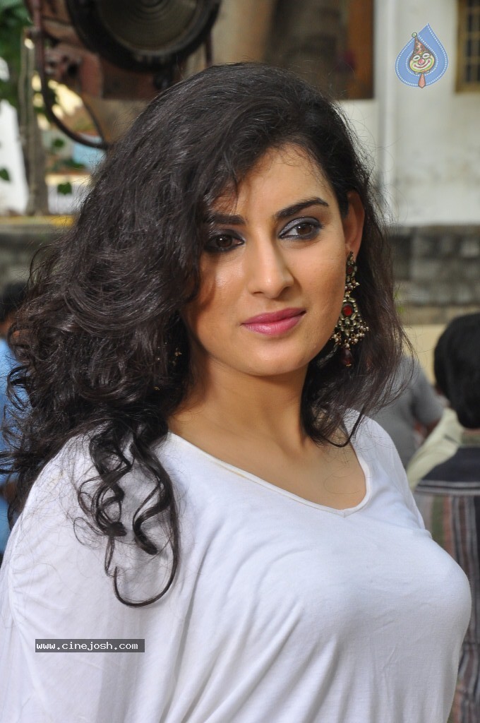 Archana Latest Photos - 54 / 94 photos