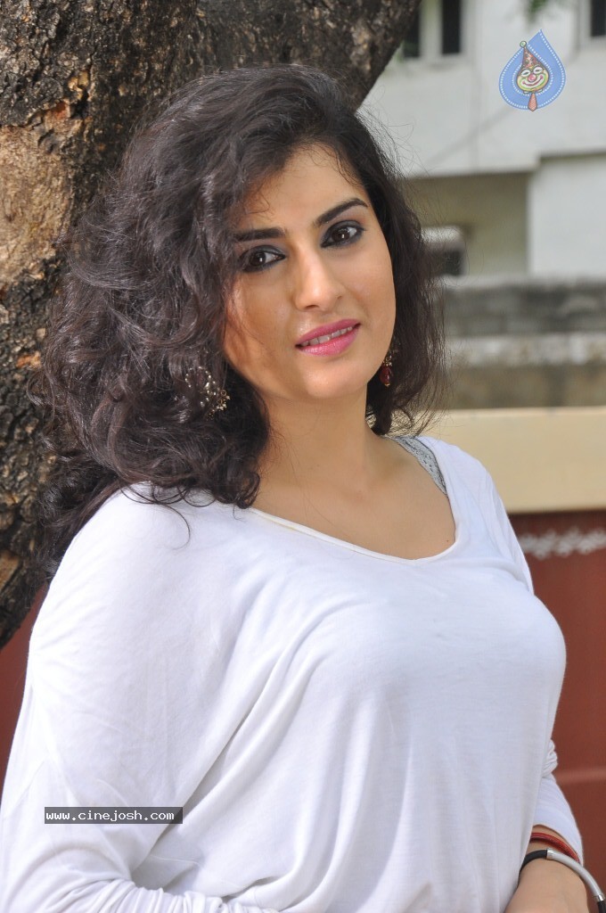 Archana Latest Photos - 60 / 94 photos