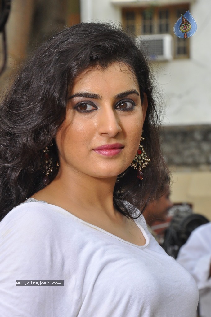 Archana Latest Photos - 87 / 94 photos