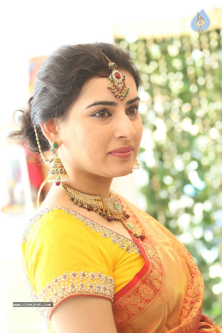 Archana Latest Photos - 9 / 56 photos