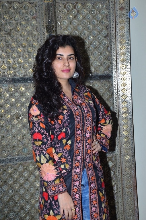 Archana Latest Photos - 7 / 18 photos