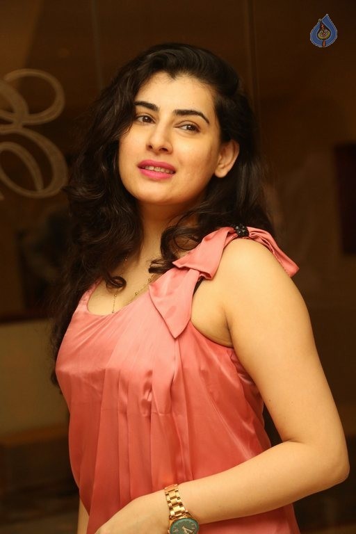 Archana Latest Photos - 30 / 39 photos