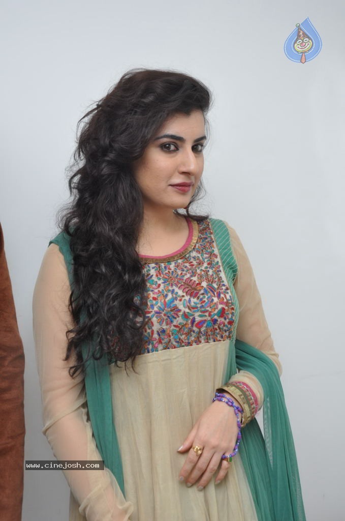 Archana Latest Stills - 15 / 74 photos