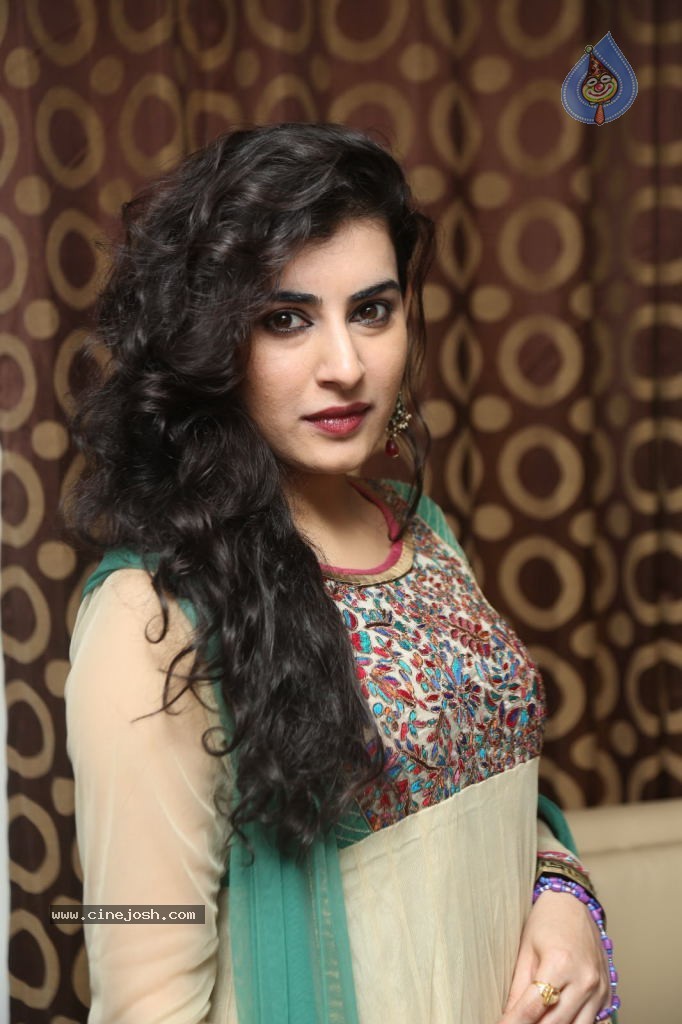 Archana Latest Stills - 30 / 74 photos