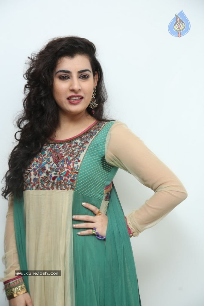 Archana Latest Stills - 40 / 74 photos