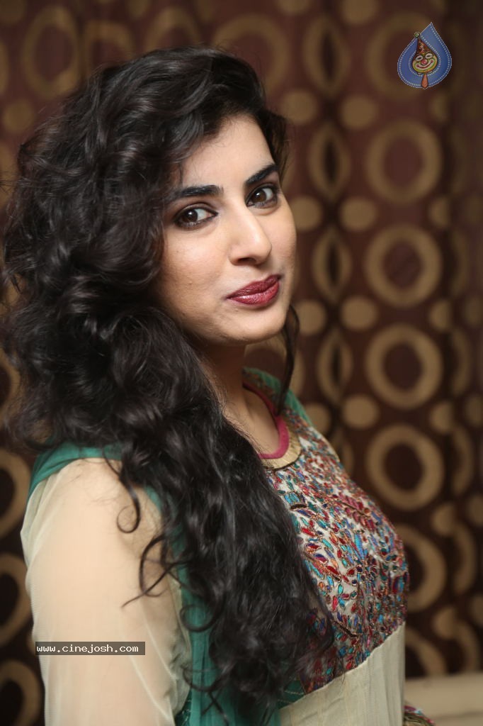 Archana Latest Stills - 42 / 74 photos