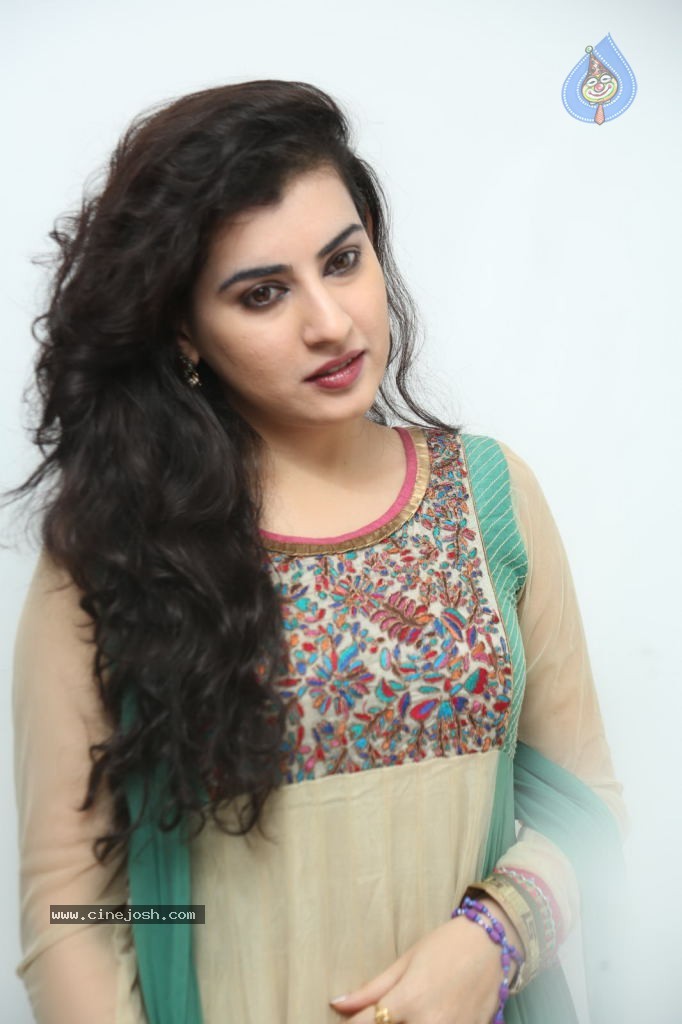 Archana Latest Stills - 54 / 74 photos