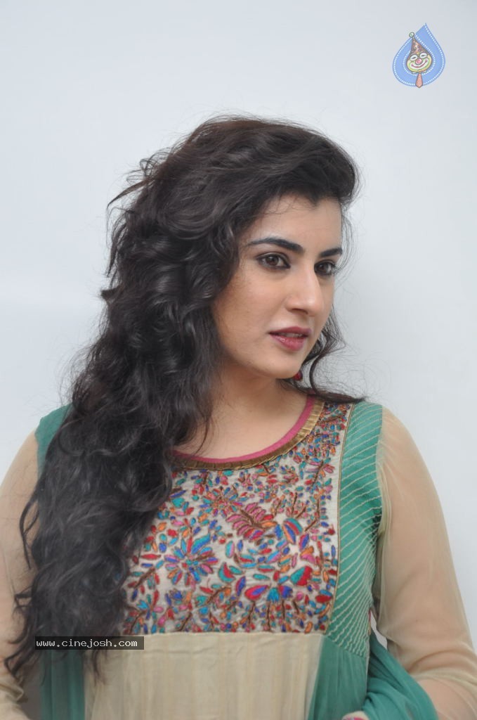 Archana Latest Stills - 68 / 74 photos