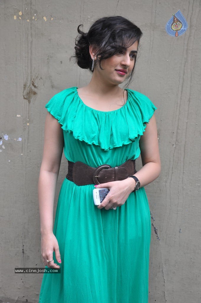 Archana Latest Stills - 2 / 31 photos