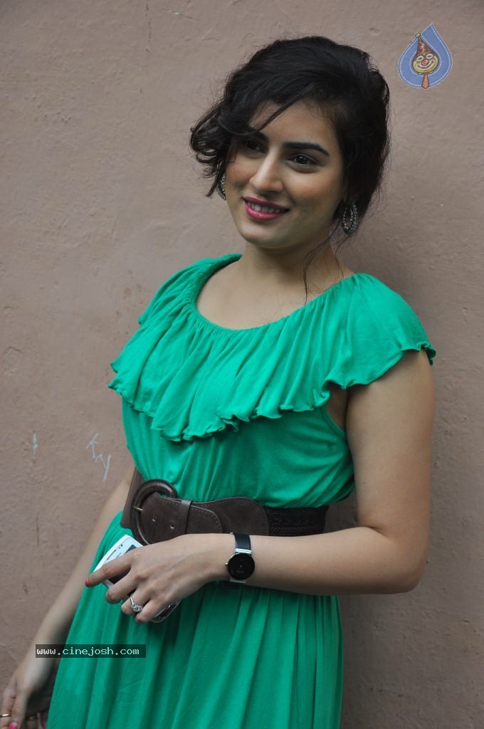 Archana Latest Stills - 11 / 31 photos