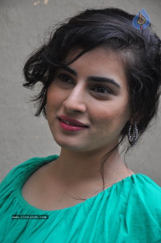 Archana Latest Stills - 23 / 31 photos