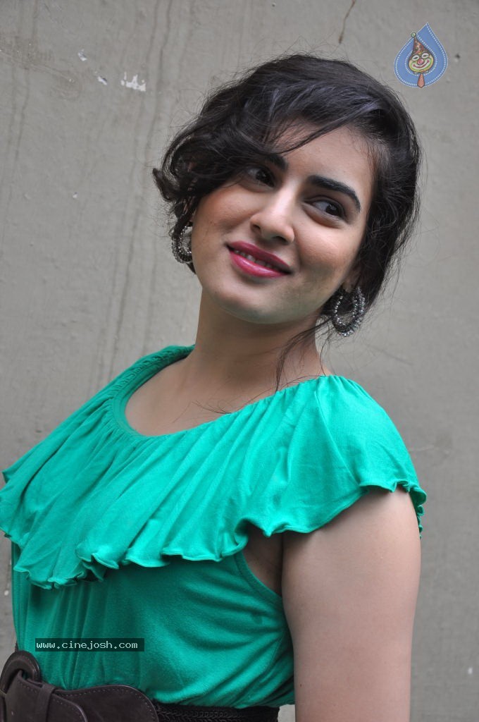 Archana Latest Stills - 24 / 31 photos