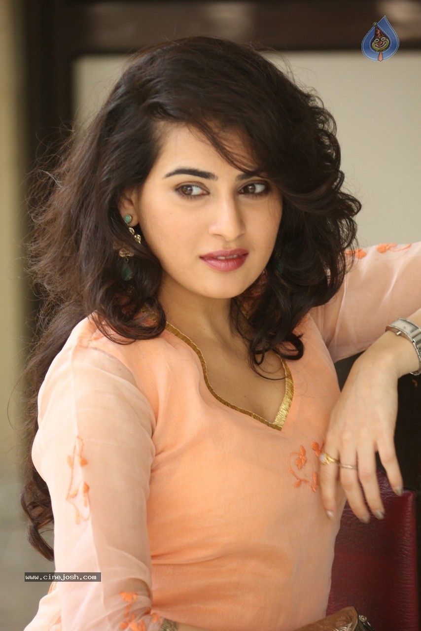 Archana Latest Stills - 2 / 76 photos