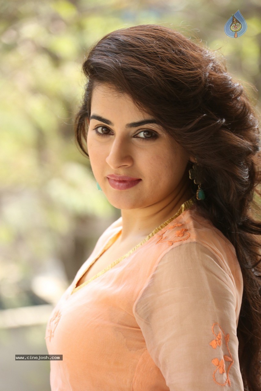 Archana Latest Stills - 8 / 76 photos