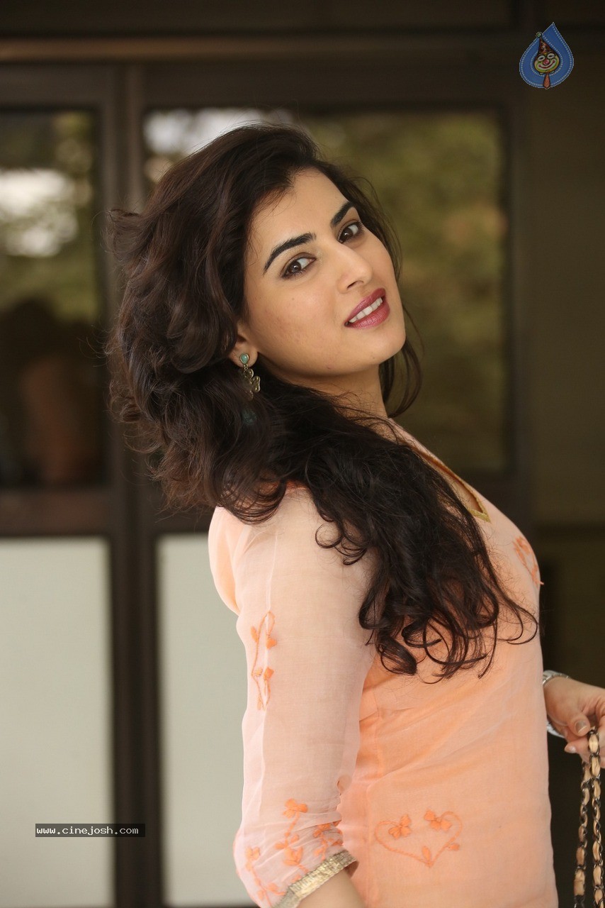 Archana Latest Stills - 71 / 76 photos