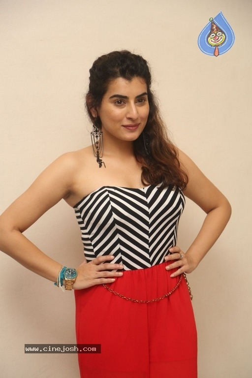 Archana New Gallery - 5 / 26 photos