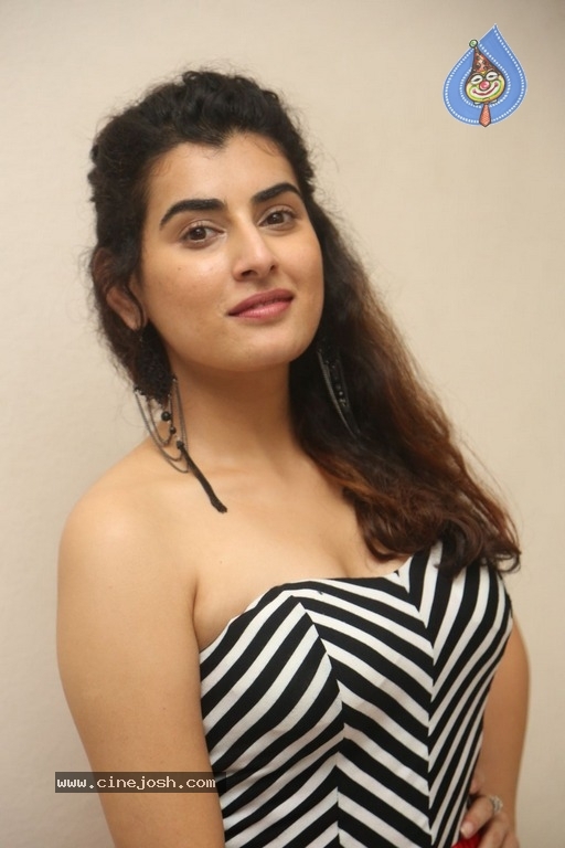 Archana New Gallery - 6 / 26 photos