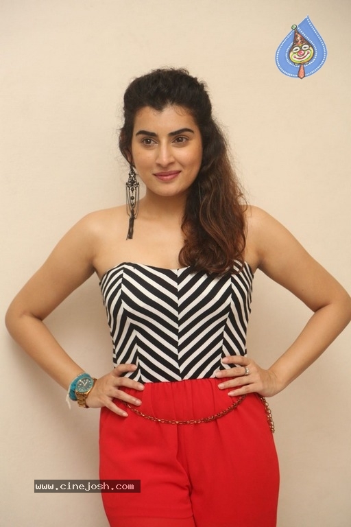 Archana New Gallery - 8 / 26 photos