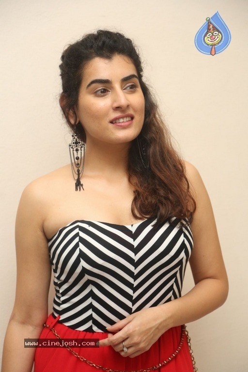 Archana New Gallery - 11 / 26 photos