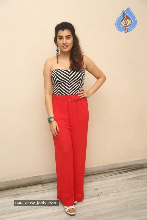 Archana New Gallery - 22 / 26 photos