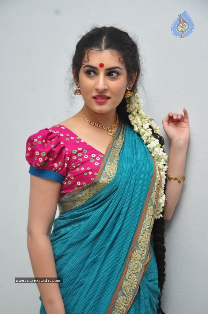 Archana New Gallery - 29 / 52 photos