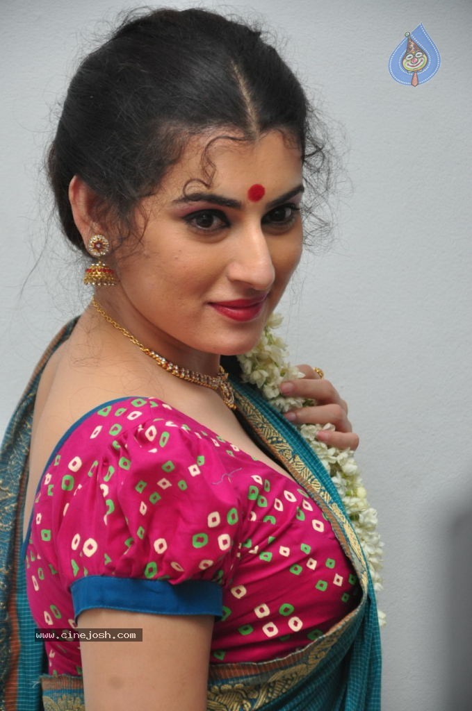 Archana New Gallery - 36 / 52 photos