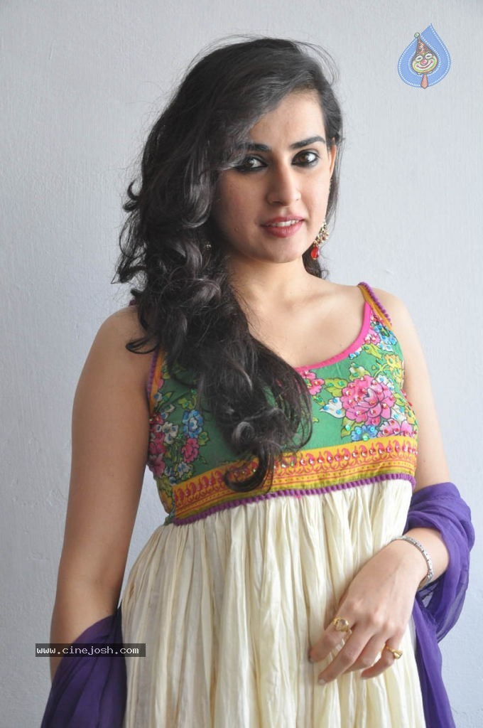 Archana New Images  - 36 / 65 photos