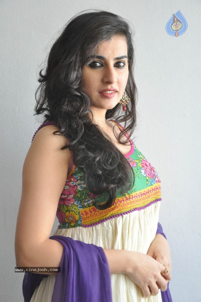 Archana New Images  - 38 / 65 photos