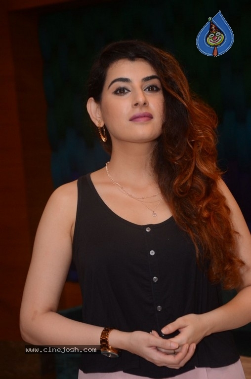 Archana New Photos - 13 / 21 photos