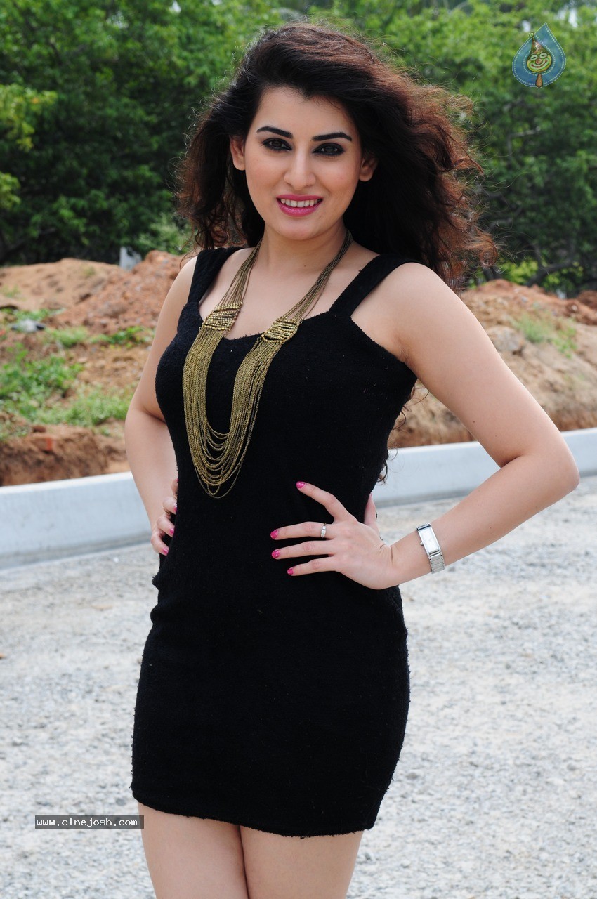 Archana New Photos - 1 / 23 photos