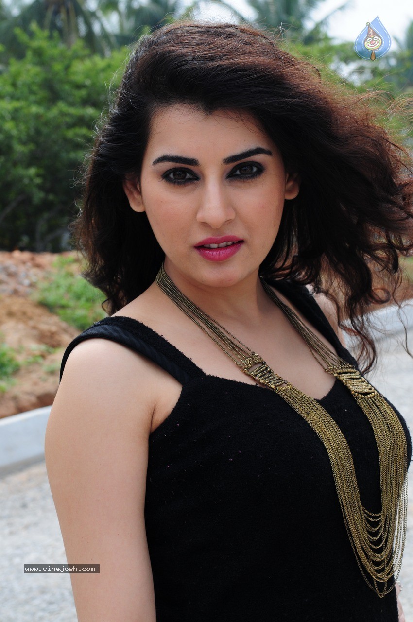 Archana New Photos - 19 / 23 photos