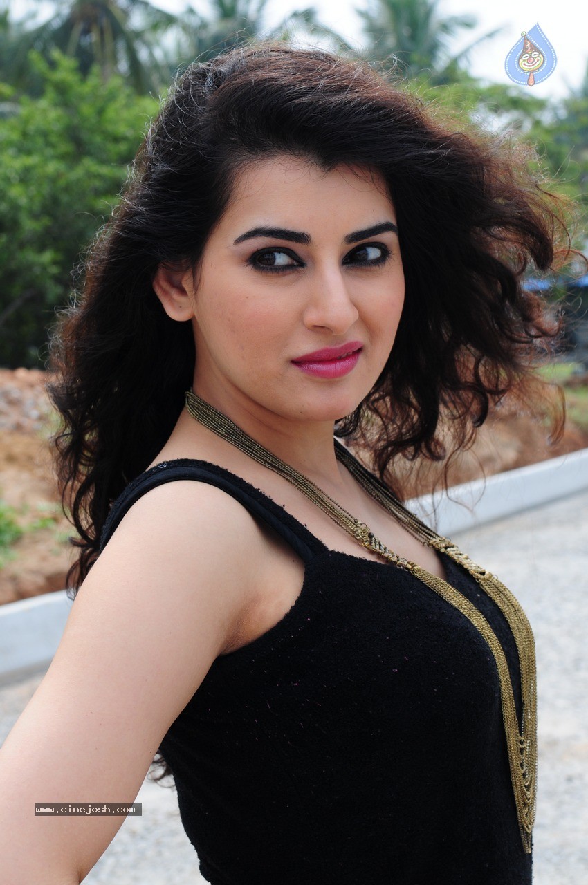 Archana New Photos - 20 / 23 photos