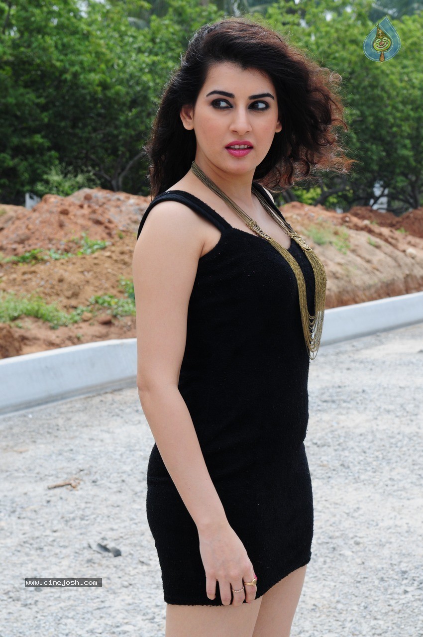 Archana New Photos - 22 / 23 photos