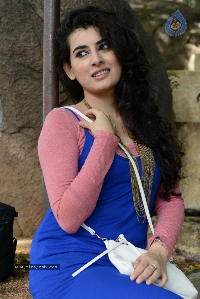 Archana New Pics - 56 / 116 photos