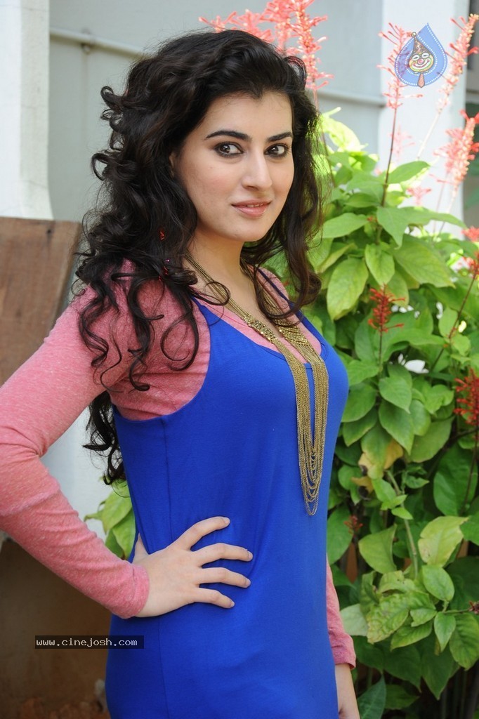 Archana New Pics - 110 / 116 photos