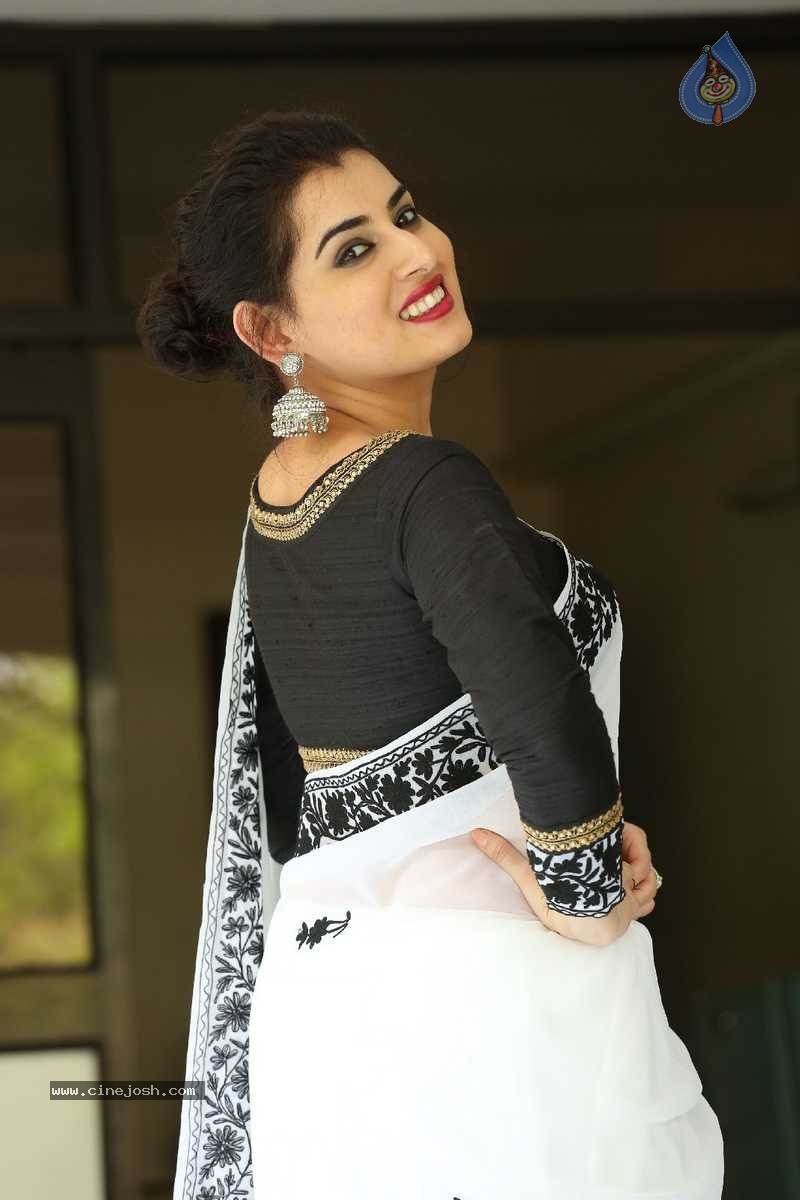 Archana New Pics - 42 / 57 photos