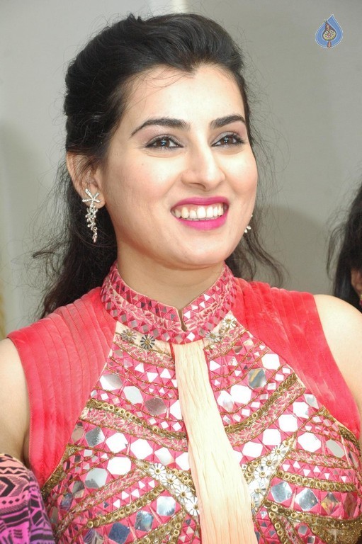 Archana New Pics - 25 / 25 photos