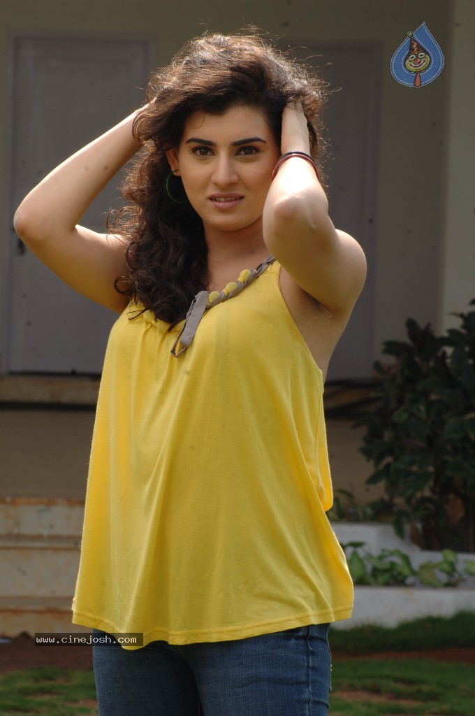 Archana New Stills - 63 / 81 photos