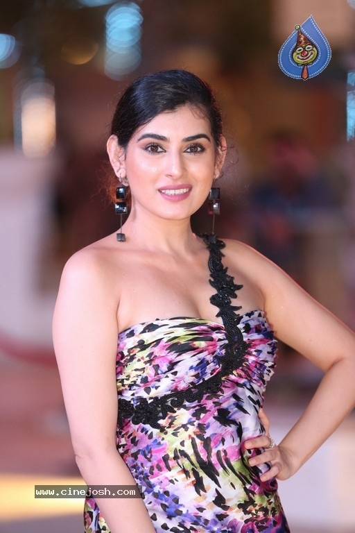 Archana Photos - 8 / 21 photos