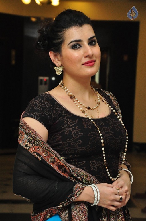 Archana Photos - 48 / 59 photos