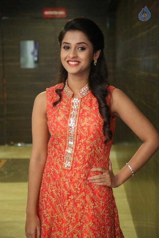 Arthana Photos - 29 / 31 photos