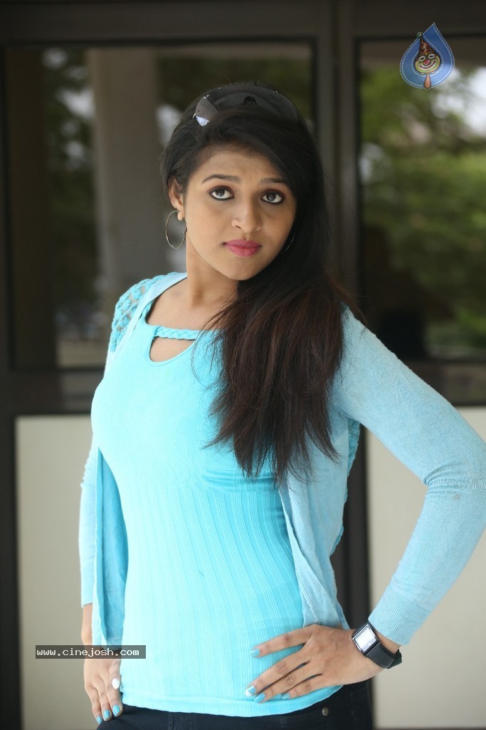 Ashwi New Photos - 79 / 92 photos