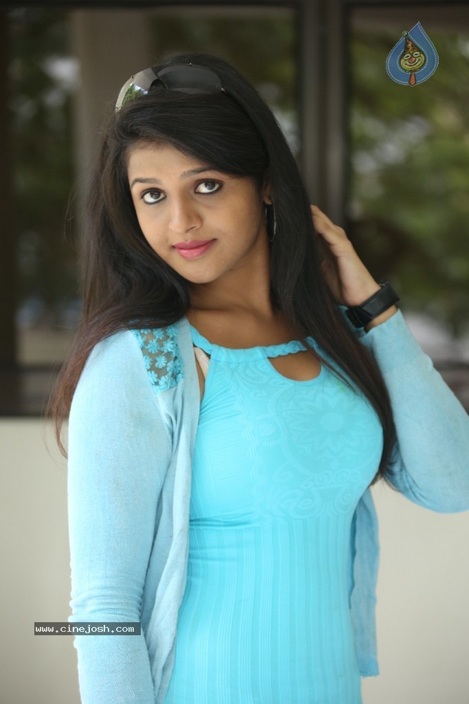 Ashwi New Photos - 83 / 92 photos