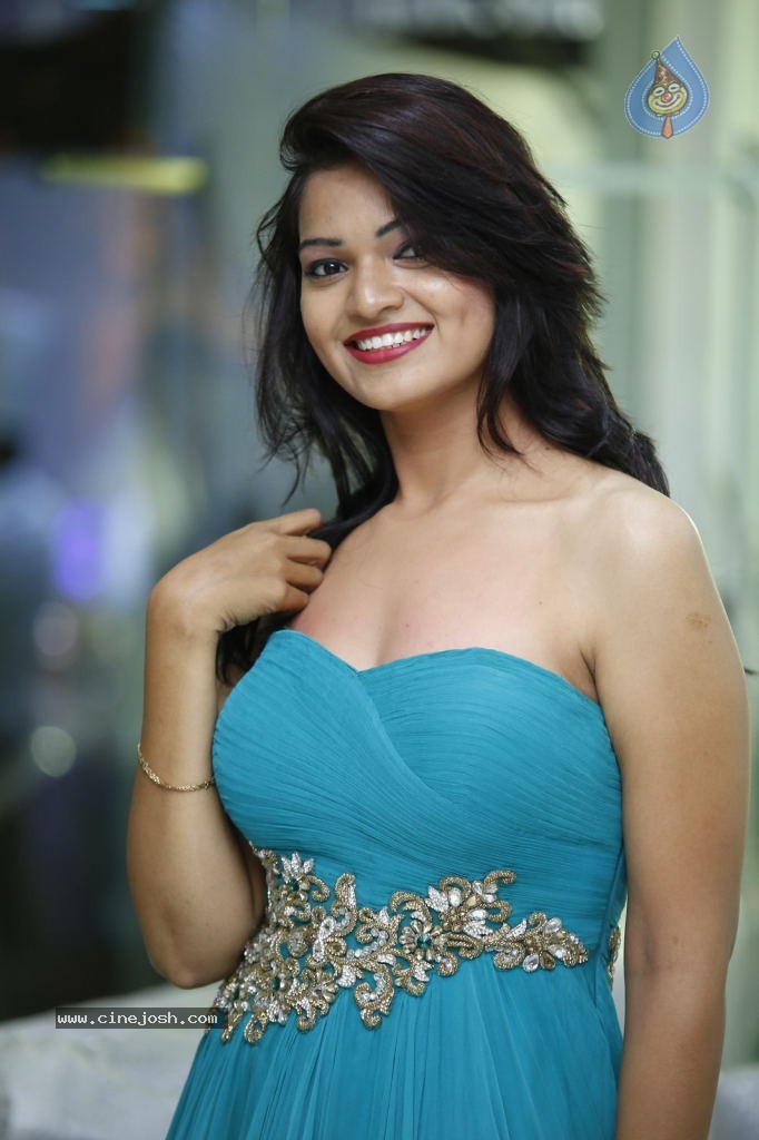 Ashwini Hot Gallery - 35 / 74 photos