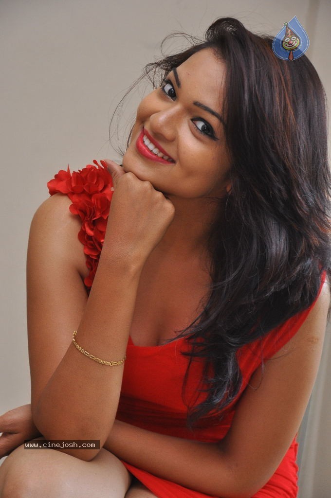 Ashwini Hot Stills - 117 / 120 photos