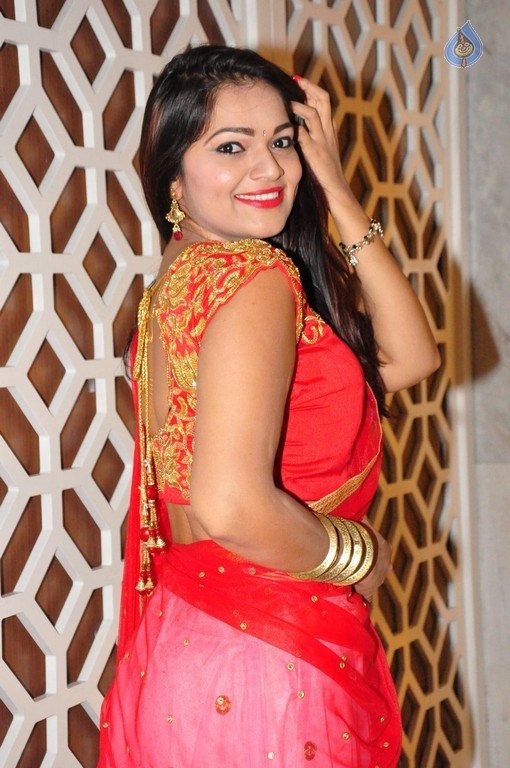 Ashwini New Gallery - 7 / 41 photos